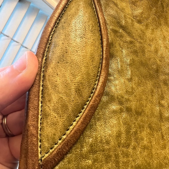 Jo Ann Page Medium East-West in Olive Cow and Bronze Trim, Full-grain Leather - Picture 13 of 14